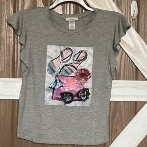 Teenbell Gray Kids Shirt w/Pink and Blue Design w/Studs & 3D Flowers. Size Med.